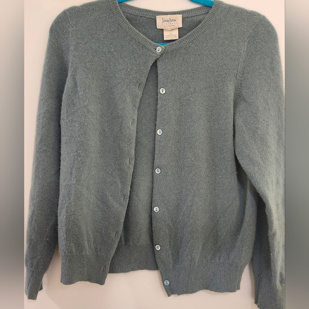 Neiman Marcus Vintage Blue-Gray Cashmere Button-Up Cardigan